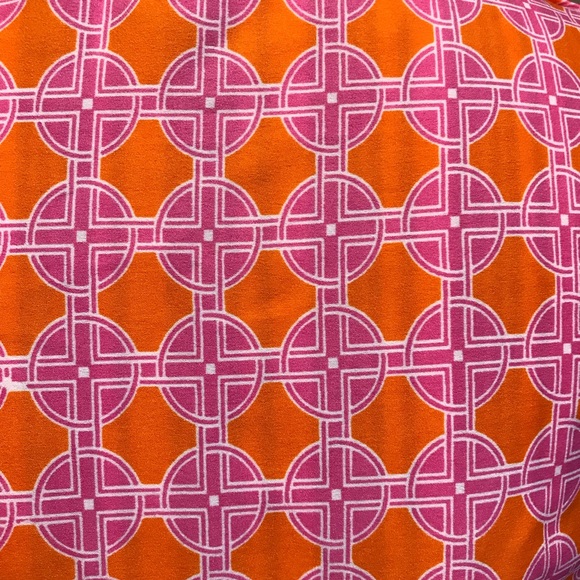 BANANA REPUBLIC pull-over sleeveless blouse - Picture 4 of 4